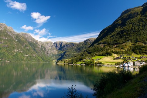 Spectaculosul fiord Hardanger, Norvegia