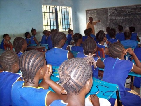 Sistemul şcolar în Sierra Leone