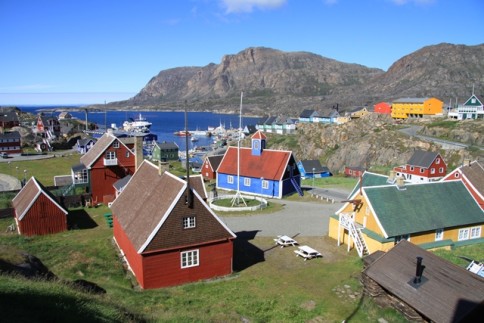 Holsteinsborg (Sisimiut) City in western Greenland