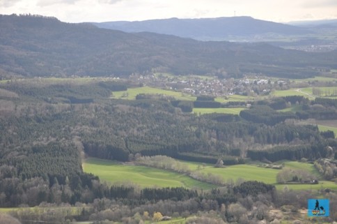 Pitoreasca regiune Baden-Württenberg şi orăşelul Hohenzollern-Hechingen, Germania