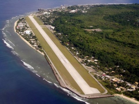 Panoramă a aeroportului din Nauru