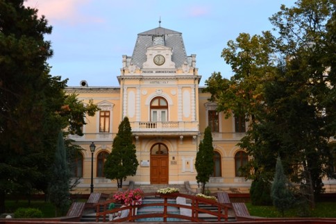 Palatul Prefecturii, oraşul Slatina
