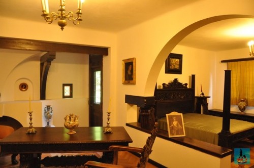 This is the bedroom of the following inheritors, Princes Carol and Nicolae, Pelisor Castle