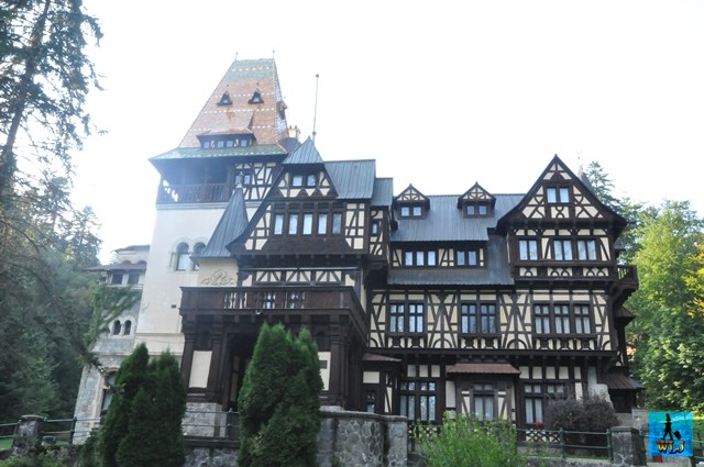Castelul Pelișor e o altă perlă a României de pe frumoasa Vale a Prahovei